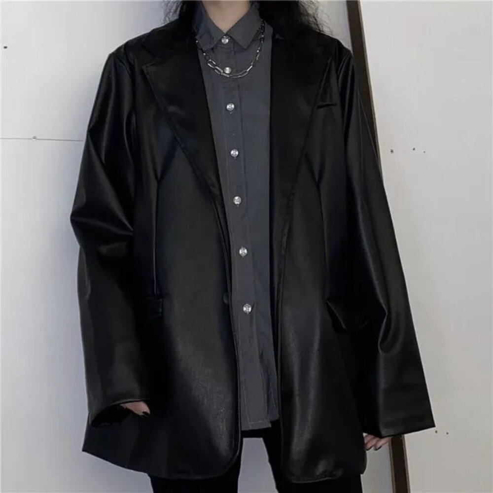 Yesstyle LINSI Single Breasted Faux Leather Blazer Size M - BLACK